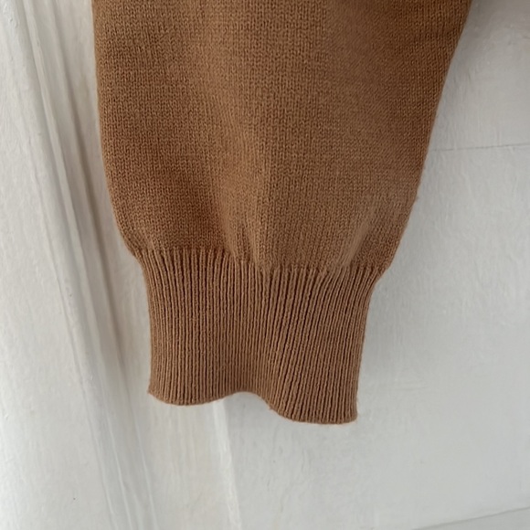 Tan sweater from Heartloom - Picture 4 of 4